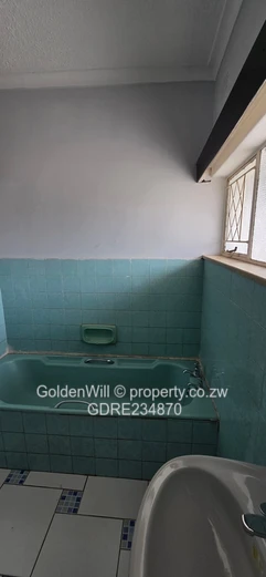 A Commercial House Property For Rental In Eastlea 