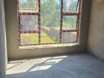 3 Bedroom Flat & Apartment