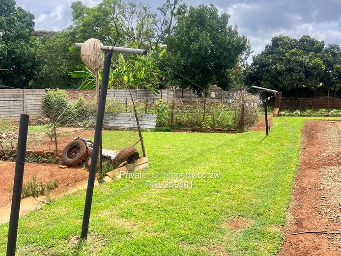 Charming 3-Bedroom Home with Beautiful Garden – Marlborough, Close to Old Mazoe Rd