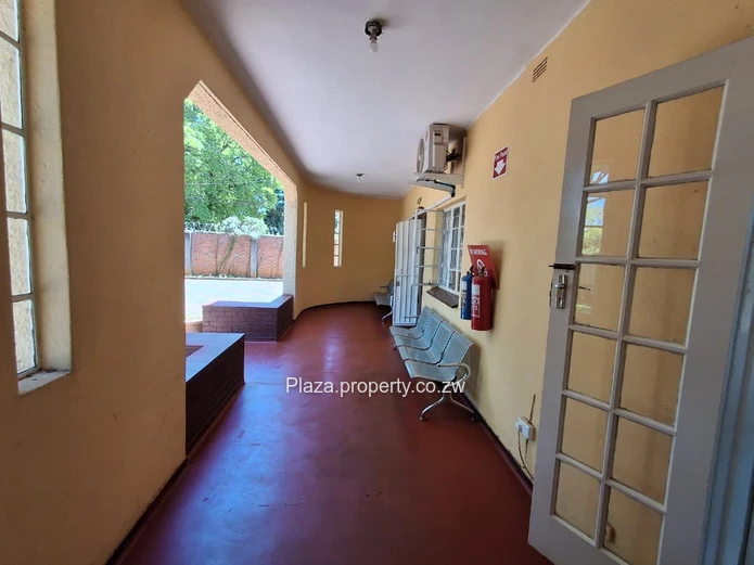 Commercial Property for Sale – Van Praag, Milton Park