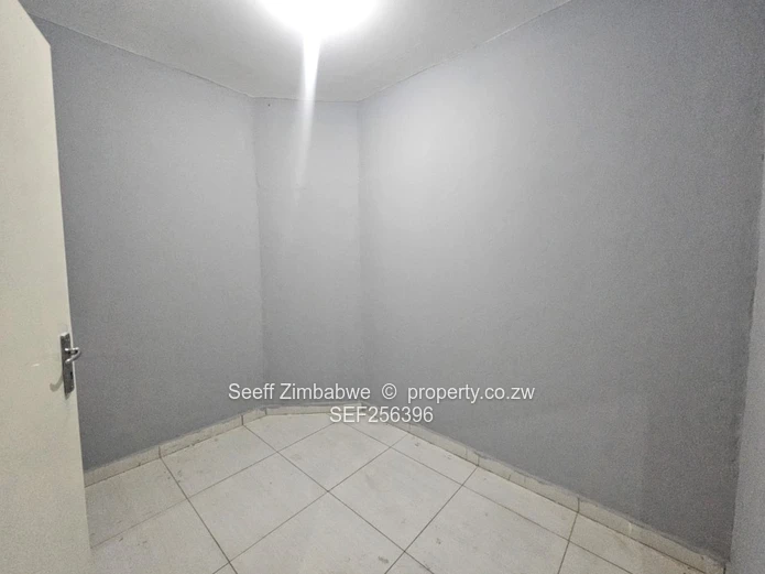 Fairview, Mt Hampden: Brand-New 3-Bedroom Home with Borehole