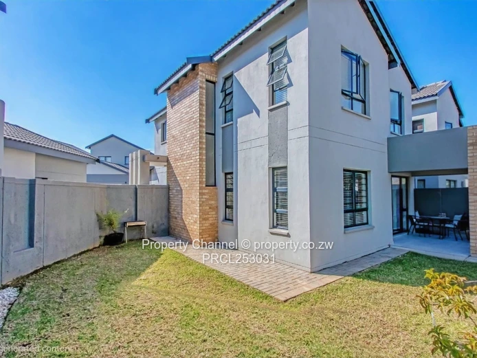 4 Bedroom Cluster For Sale in Craigavon, Sandton, Johannesburg