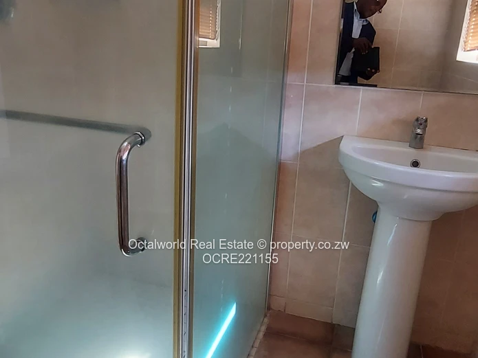 Neat 2-Bed Cottage Available To Let – Glenlorne, Harare