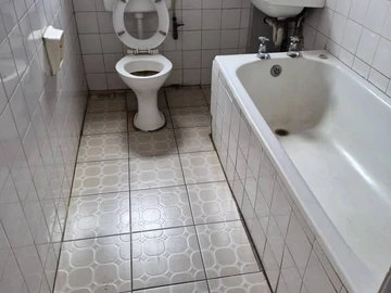 2 Bedroom Flat & Apartment