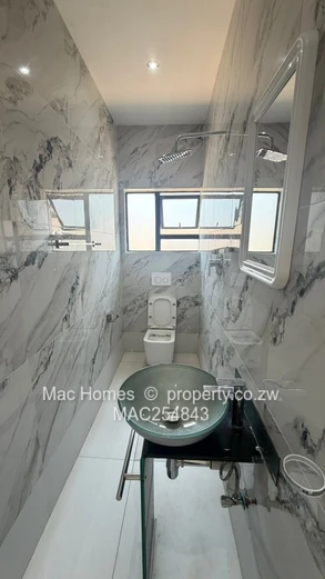 Mordern 3 bedroom garden flat to let