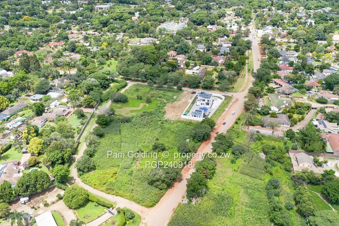 Cluster Develpment Oportunity In Great Location