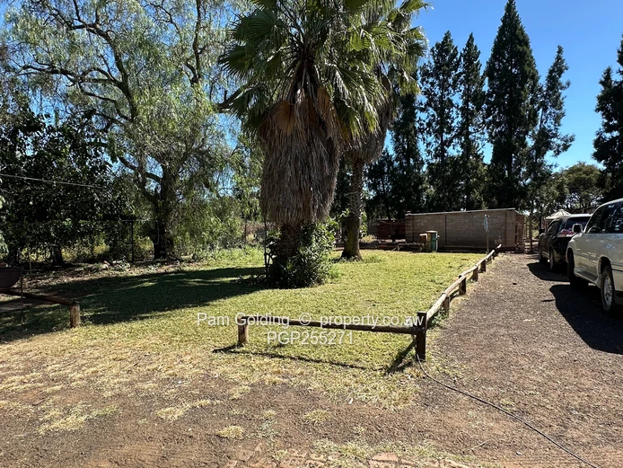 5 Acre Plot With So Many Extras