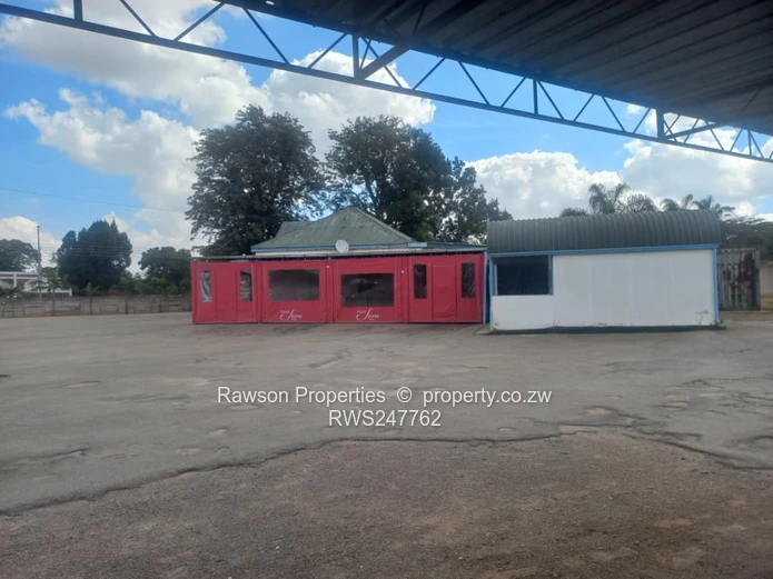 Hatfield (Airport Road) Property For Sale