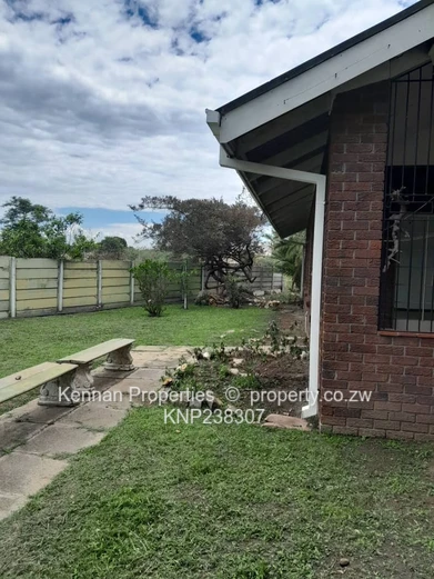 Cottage for Sale in a Well-established Retirement Complex (Sole Mandate)