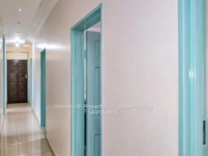 Granary House For Sale (Sole Mandate)