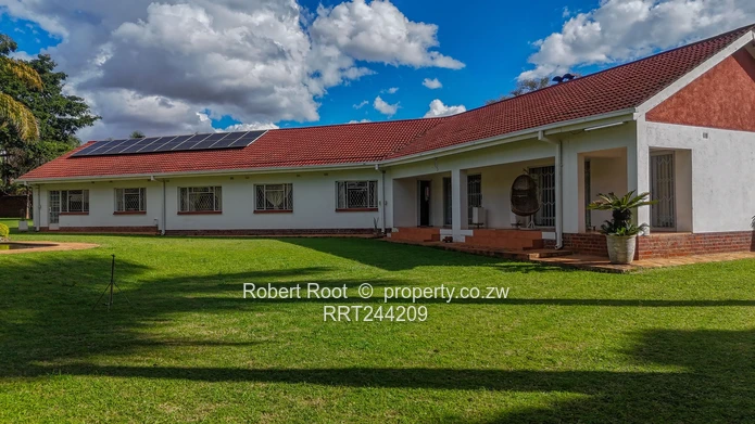 Peaceful Family Home on 4,217sqm | Mt Pleasant (Just off Harare Drive)