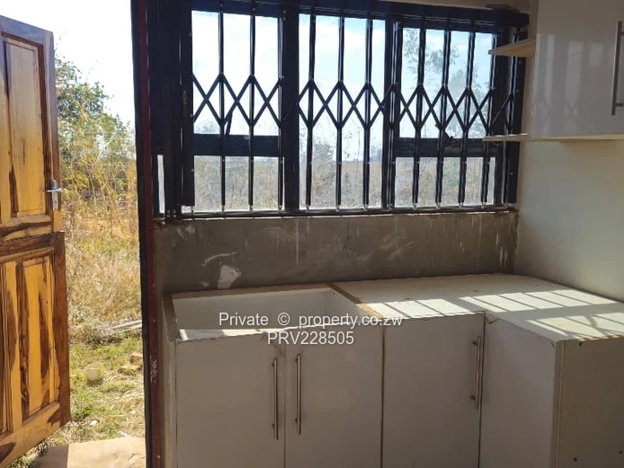 Cottage for rent Mt Pleasant Heights rent $650 deposit $650