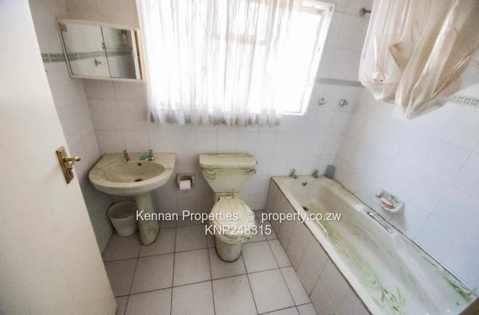 Neat 4 – Bedroom Family Home for Sale in Ruwa