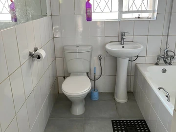 2 Bedroom Garden Flat