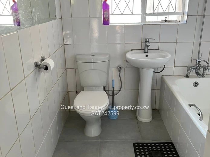 Chadcombe Garden Flat for Sale!