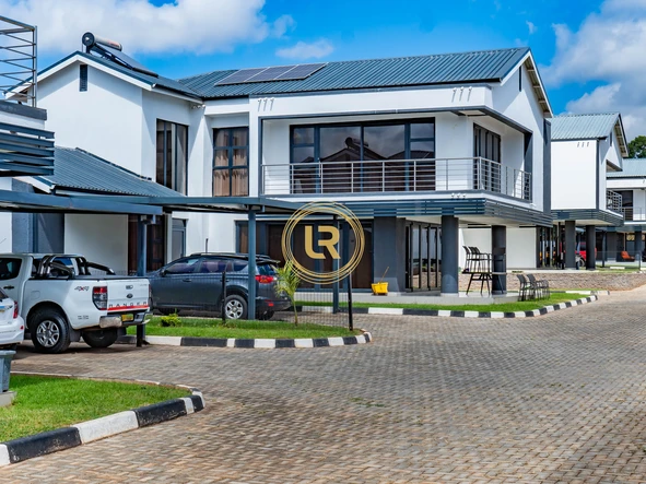 4 Bedroom Townhouse Complex