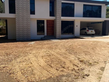 4 Bedroom Townhouse Complex