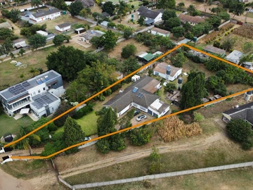 6 Bedroom House