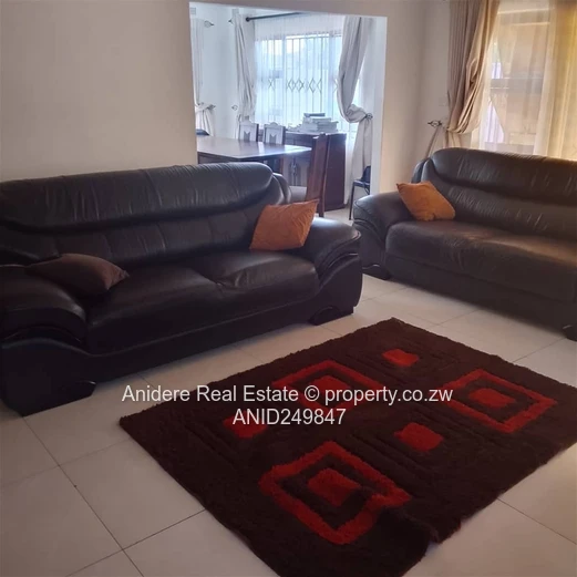 Dzivarasekwa Brick 4-Bed: Walled, Paved & Fitted Kitchen