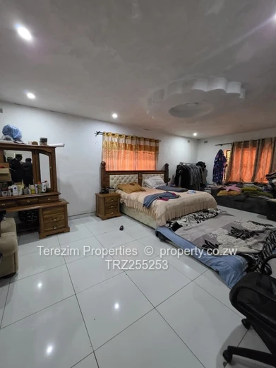 Whitecliff House For Sale 
