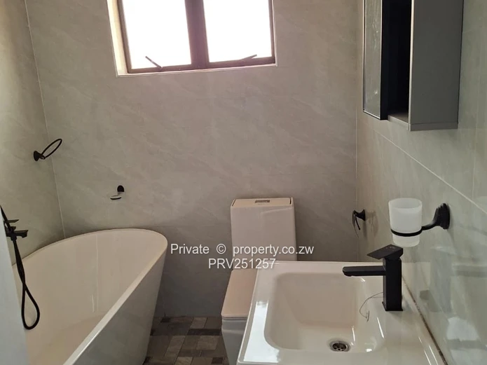 Modern 3-Bed  in Erasmus Park — Borehole & solar