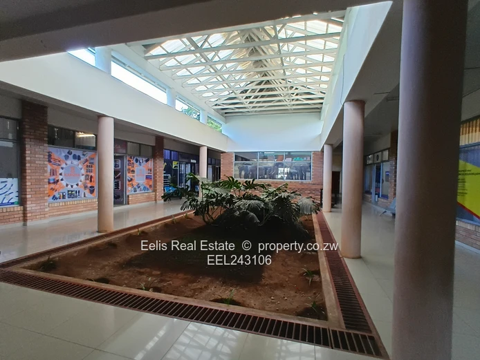 Gweru cbd offices to let