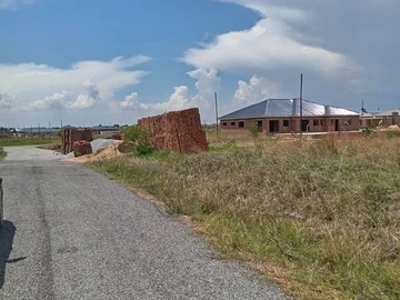 Stands & Residential Land