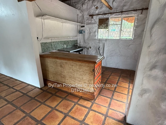 Charming 2 bedroomed Cottage located in Philadelphia 