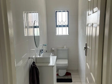 3 Bedroom Garden Flat