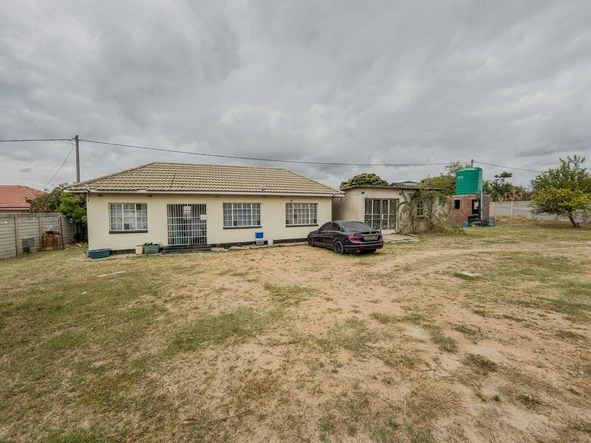 4 Bedroom House