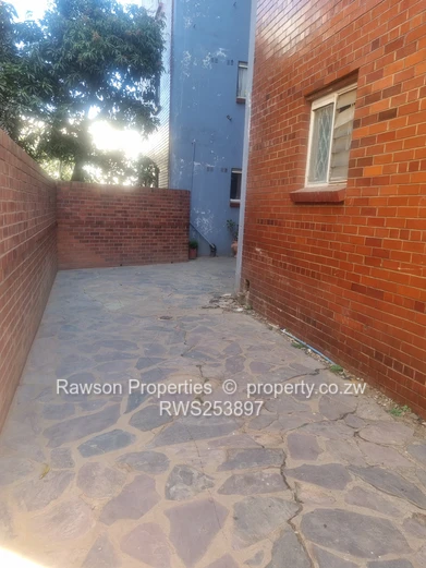 1 And Half Bed Flat For Sale In The Avenues Harare