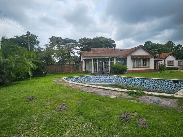 5 Bedroom House