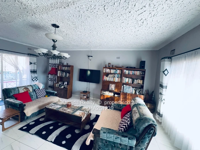 Hatfield Spacious property for sale 