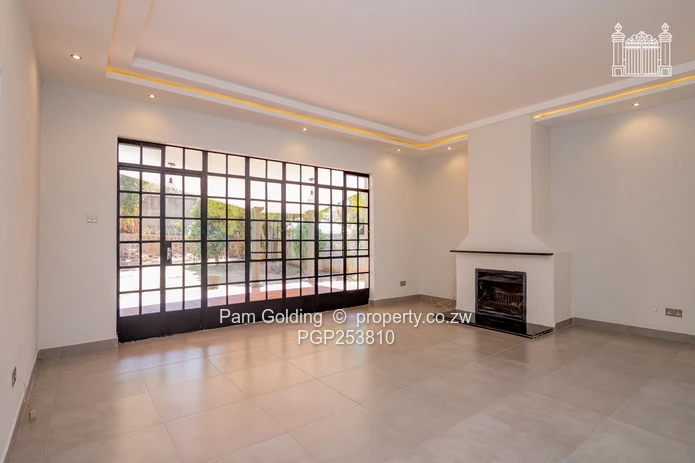Recently Renovated 3-Bedroom Cluster Colne Valley
