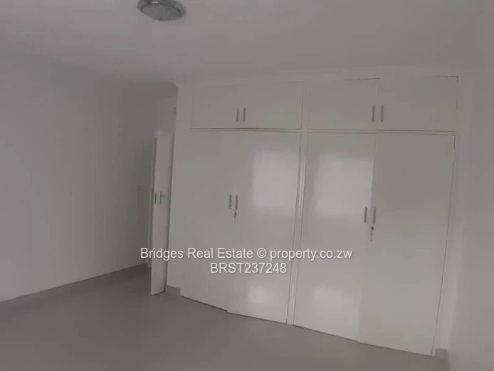 2 Bed Garden Flat in Avondale West (Sole Mandate)