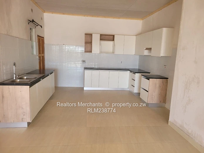 Hogerty Hill Town House To Rent