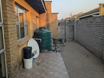 2 Bedroom Garden Flat