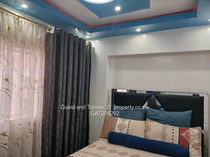 3-Bedroom Flat for Sale in Avenues, Harare CBD – Prime Location!