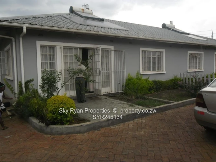 Marlborough Garden Flat For Sale