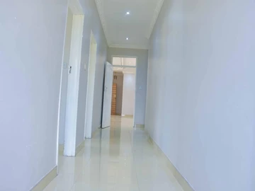 3 Bedroom Garden Flat