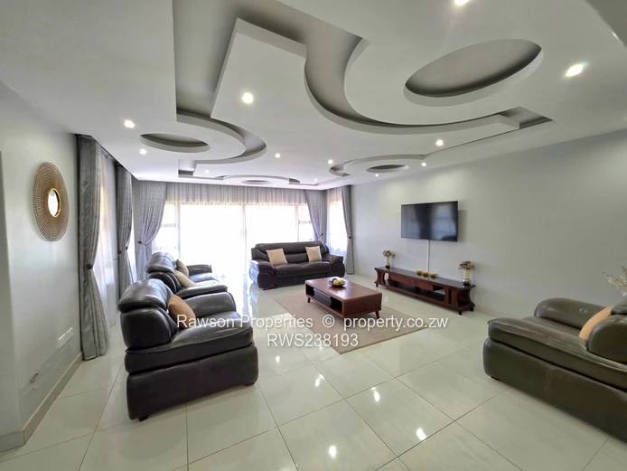 Westgate Sandton Phase 1 magnificent five bedroomed house!