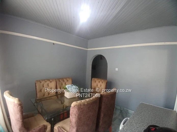 Neat Zimre Park Residential House For Sale!!!