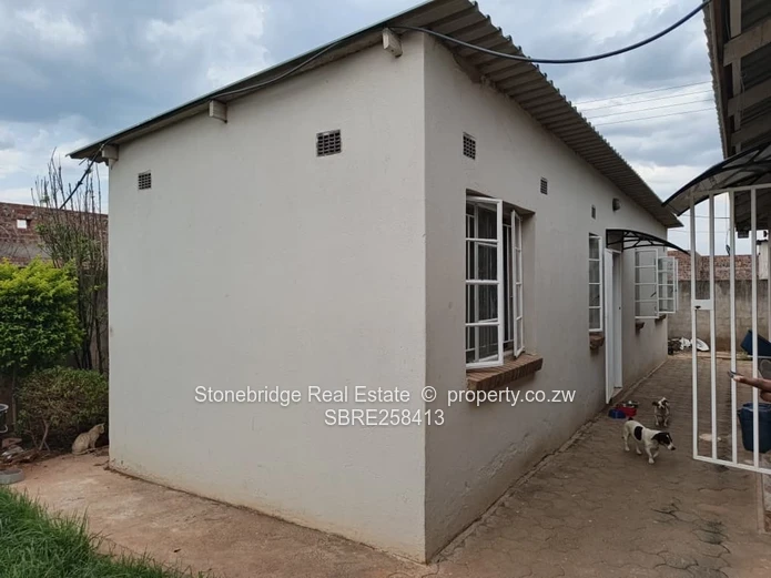 2 Bedroomed Cottage in Mahatshula North To Rent