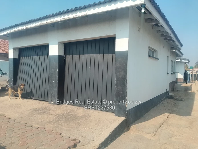 Pick yours in Picknic Park 