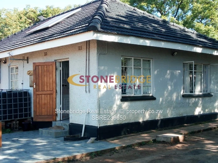 3 Bedroomed House in Kenilworth for sale