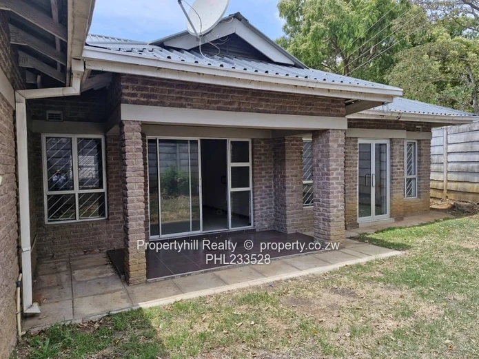 Vacant 2 Bed Cluster Unit in Newlands