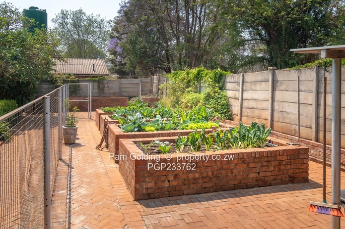 Enchanting Emerald Hill $450,000 (Sole Mandate)