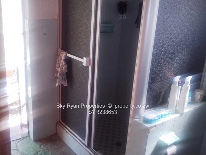 Hatfield House For Sale 