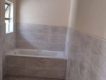 2 Bedroom Garden Flat