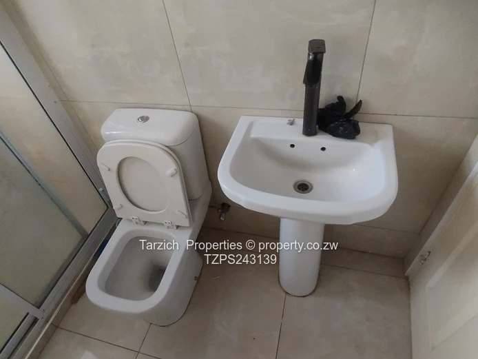 Arlington Estate Cluster (Sole Mandate)